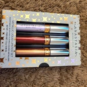 Anastasia Metallic Lipstick